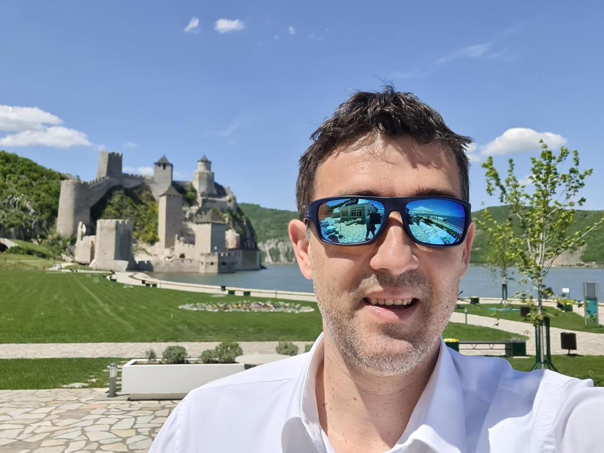 Apartment Dedine Golubac Bagian luar foto