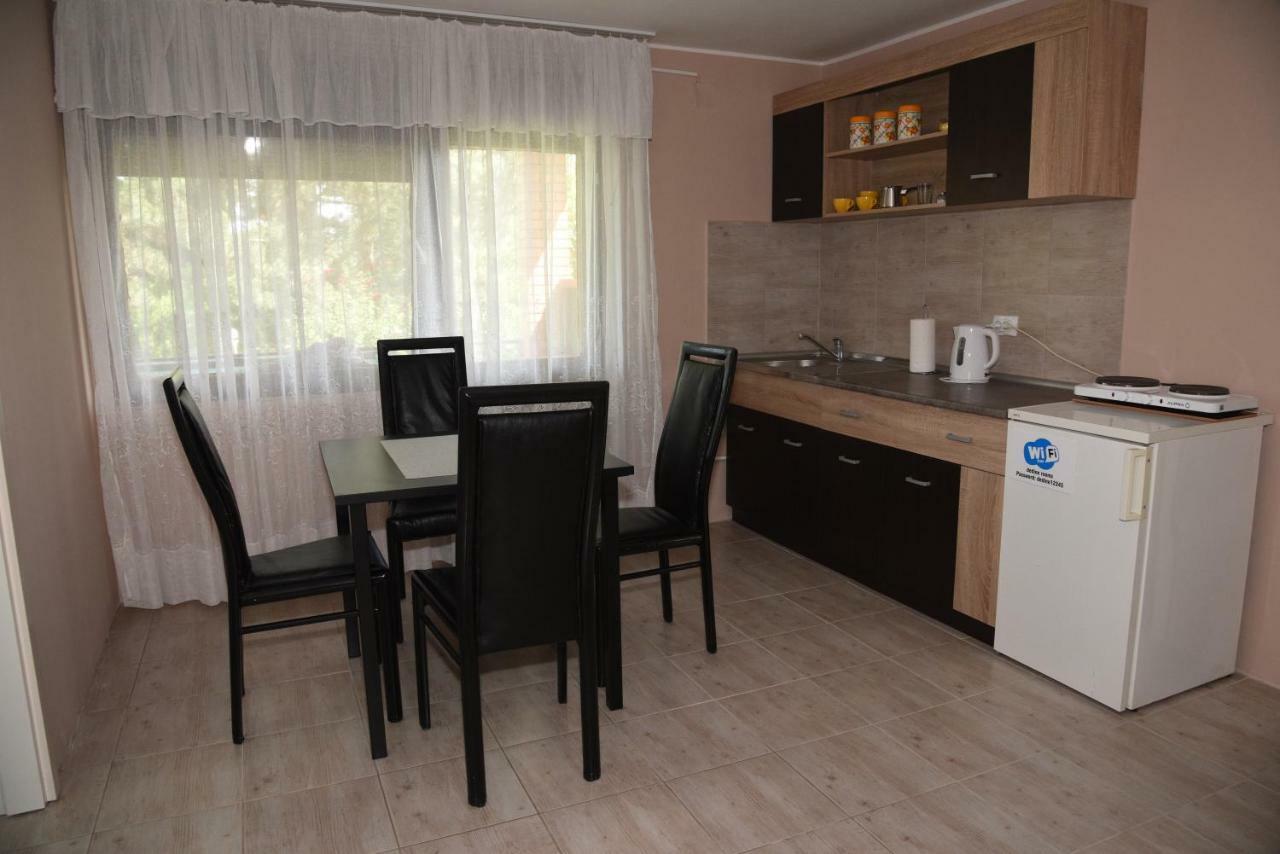 Apartment Dedine Golubac Bagian luar foto