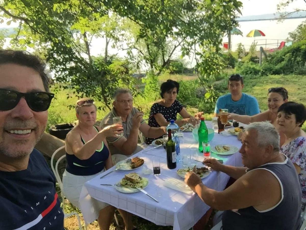 Apartment Dedine Golubac Bagian luar foto